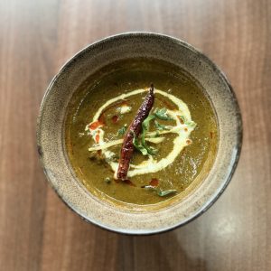 Palak Chicken (Nuts)